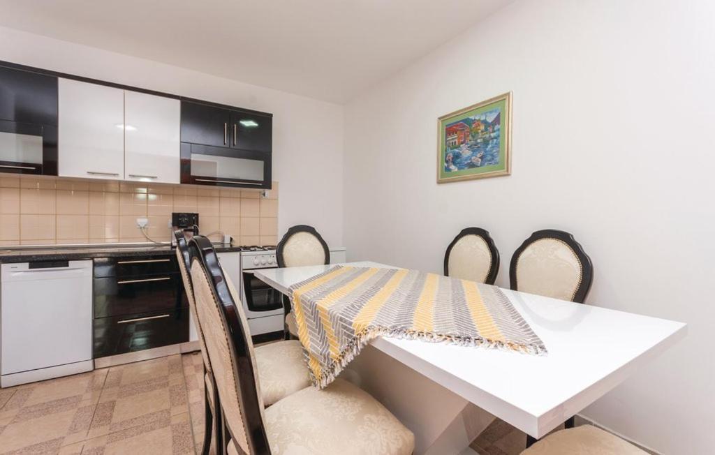 Villa Diana Pakoštane Εξωτερικό φωτογραφία
