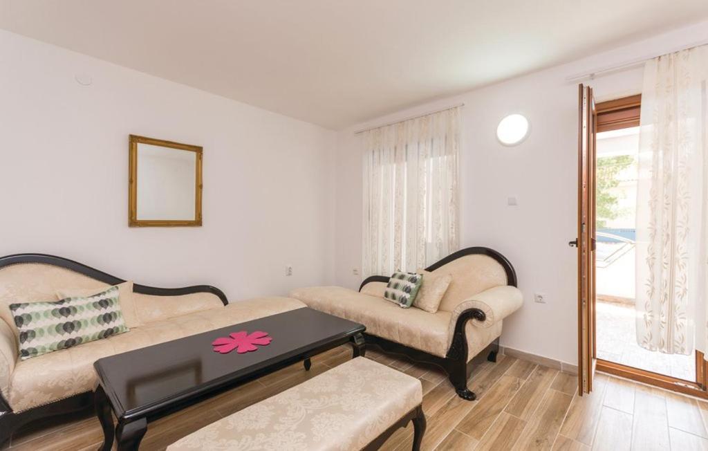 Villa Diana Pakoštane Εξωτερικό φωτογραφία