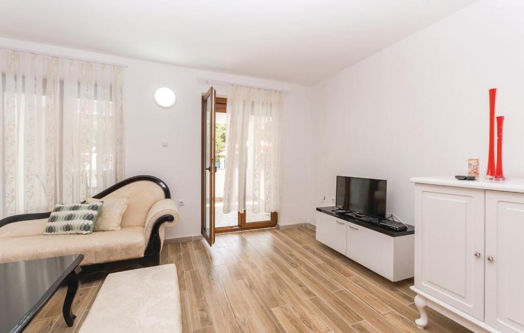 Villa Diana Pakoštane Εξωτερικό φωτογραφία